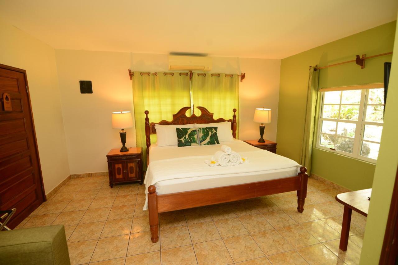 KikiWitz Resort Belmopan Exterior foto