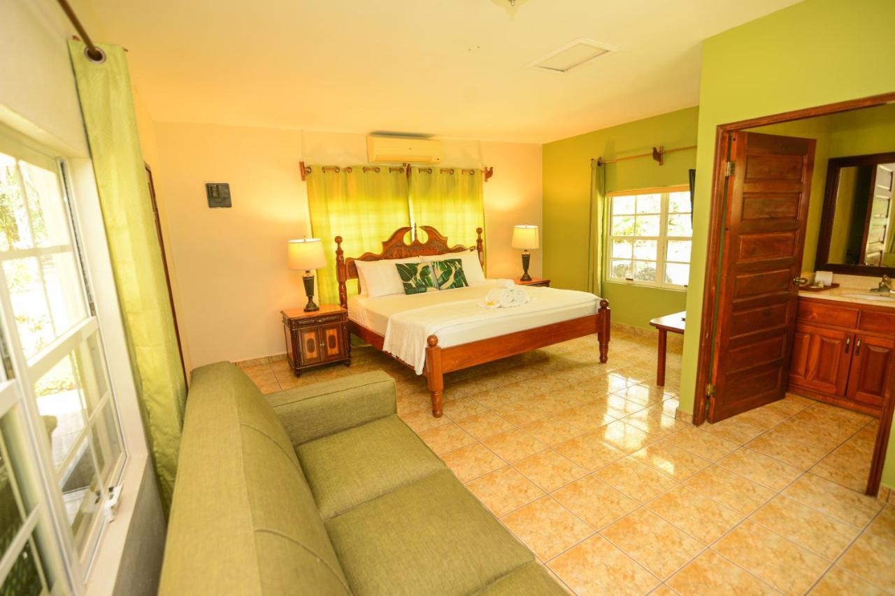 KikiWitz Resort Belmopan Exterior foto