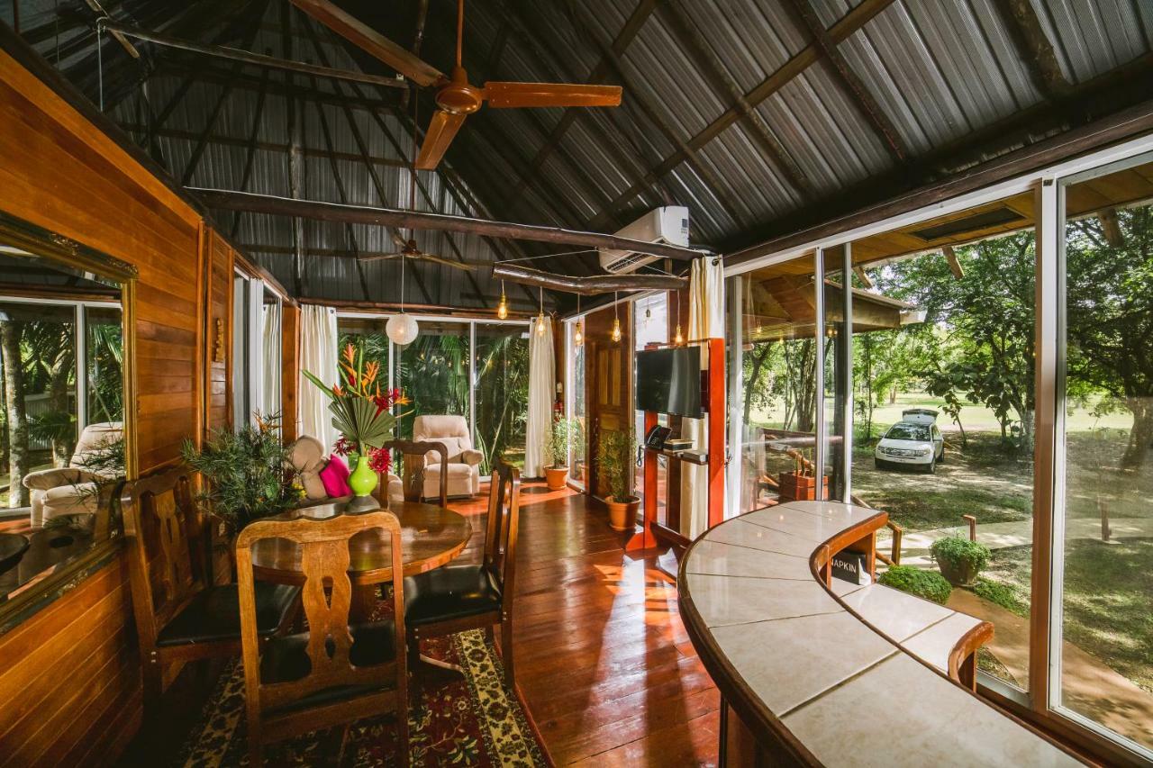 KikiWitz Resort Belmopan Exterior foto
